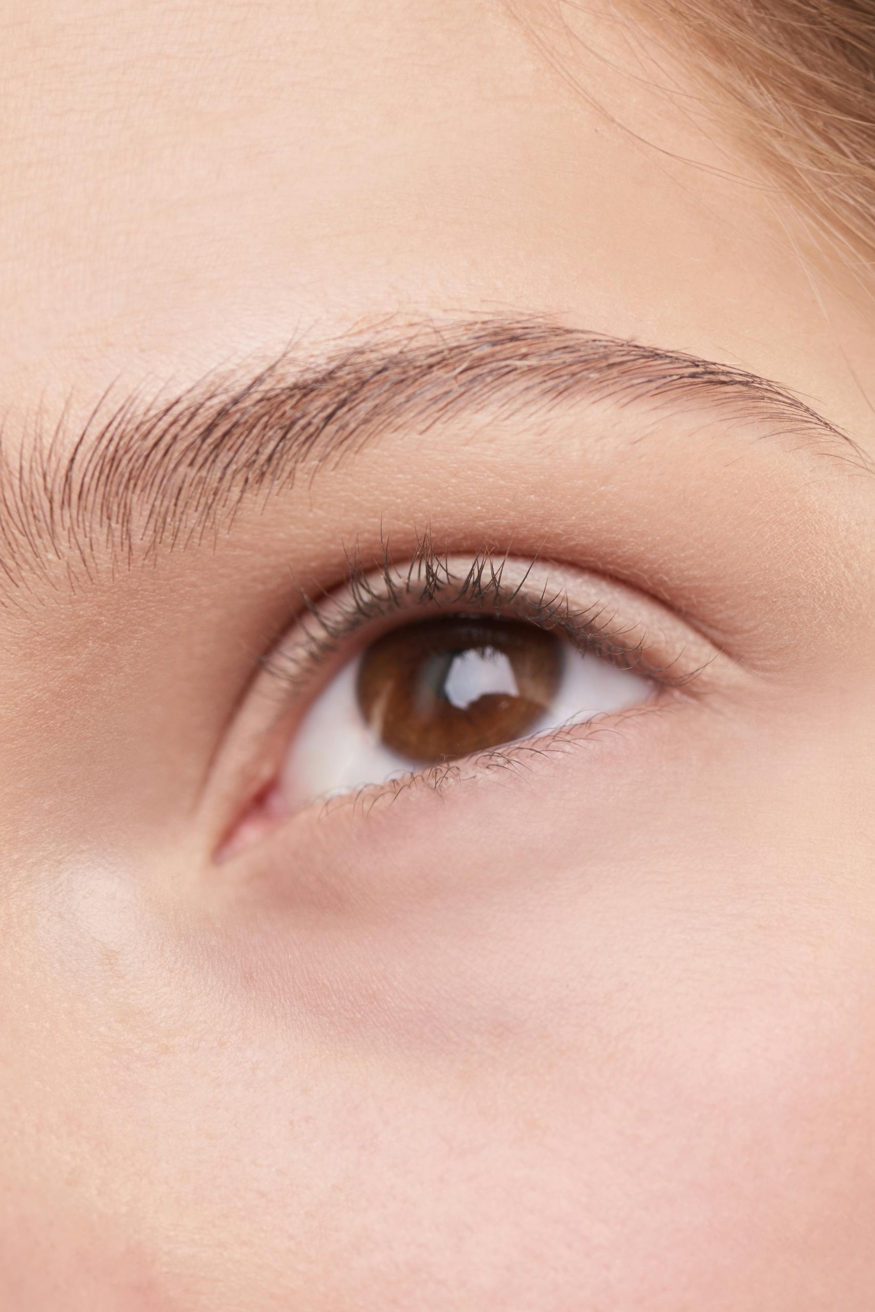 Lühikesed ripsmed ja lash lift