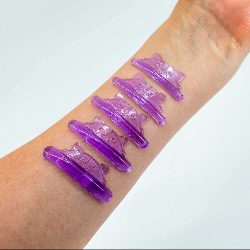 Make your lash lift treatments both professional and playful with our Kitty Purple Silicone Shields – where precision meets personality!